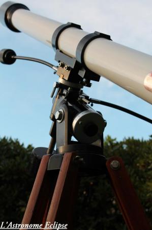 La lunette et sa monture Polaris... (image L'Astronome Eclipse)