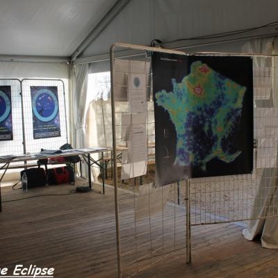 Au fond: le stand de mon site Astropleiades