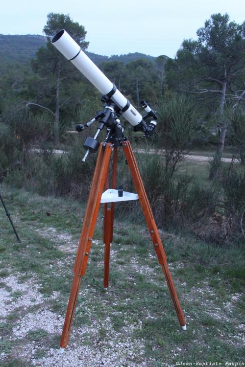 Lunette Vixen Polaris 80/910 (image L'Astronome Eclipse)